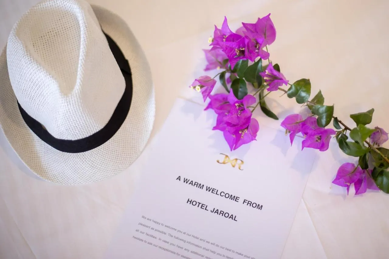 Hotel Jaroal Σαράντα 4*,  Αλβανία