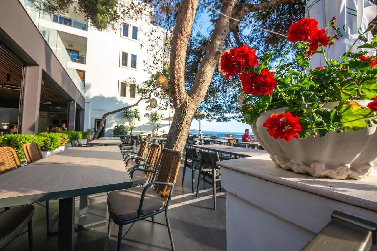Hotel Jaroal Σαράντα