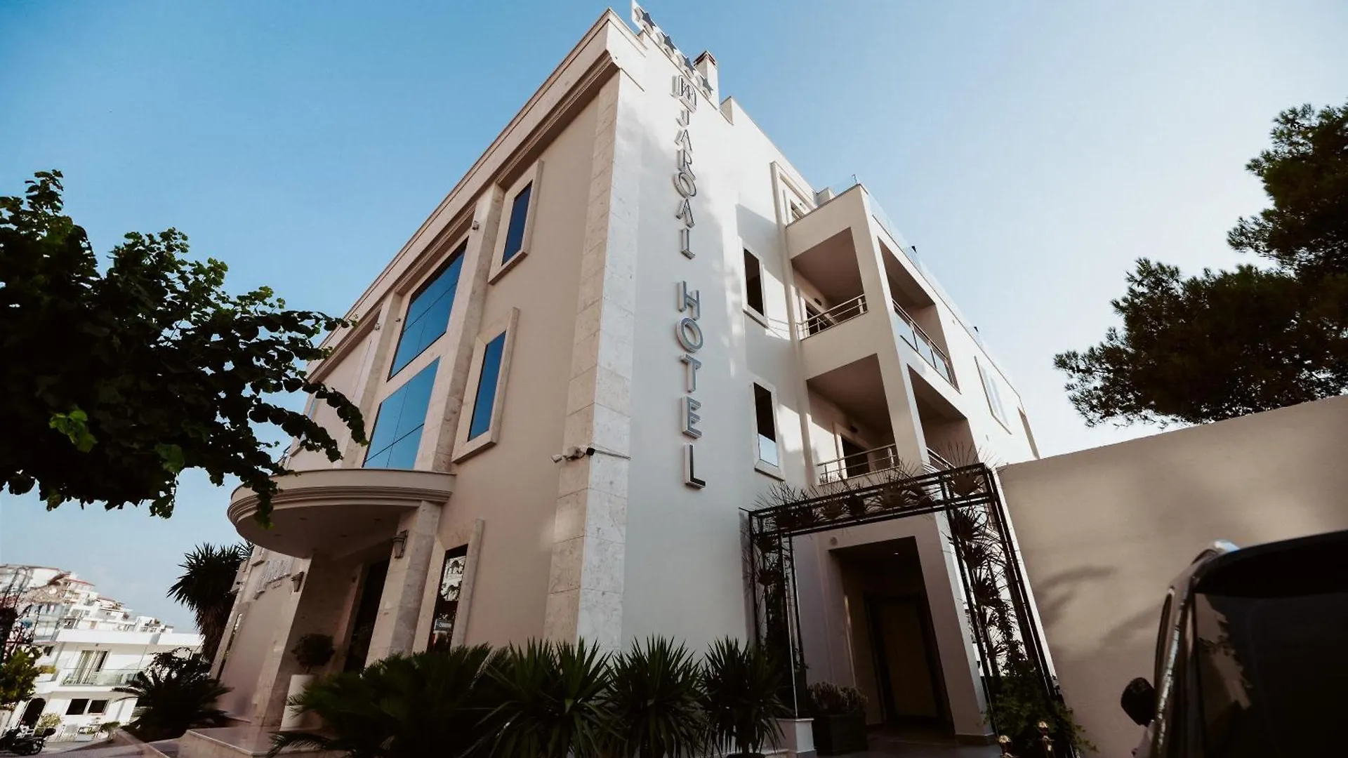 Hotel Jaroal location