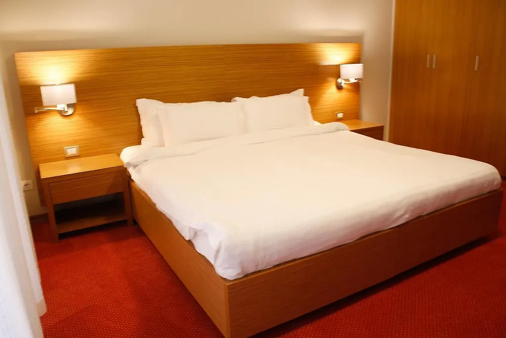 Hotel Jaroal Σαράντα