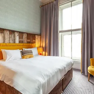 https://house-bedrooms.dublin-hotelsweb.com
