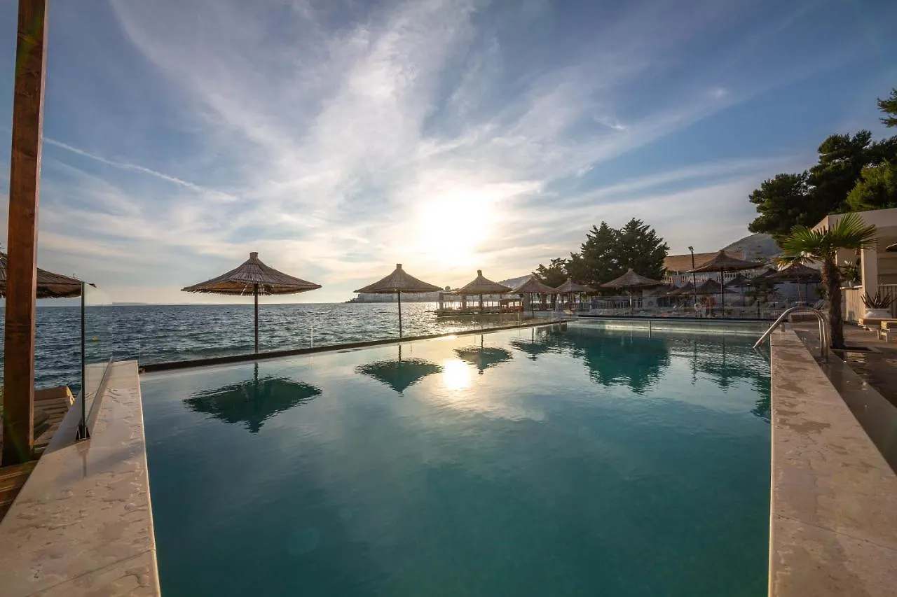 Hotel Jaroal Sarandë
