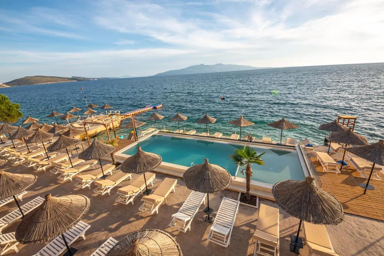 Hotel Jaroal Sarandë Albania