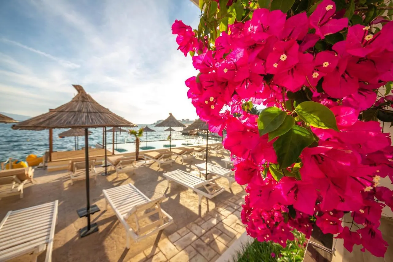Hotel Jaroal Sarandë