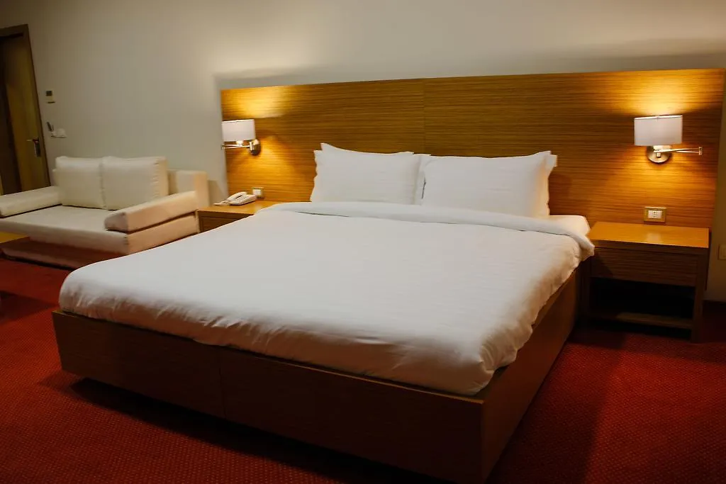 Hotel Jaroal Sarandë Albania