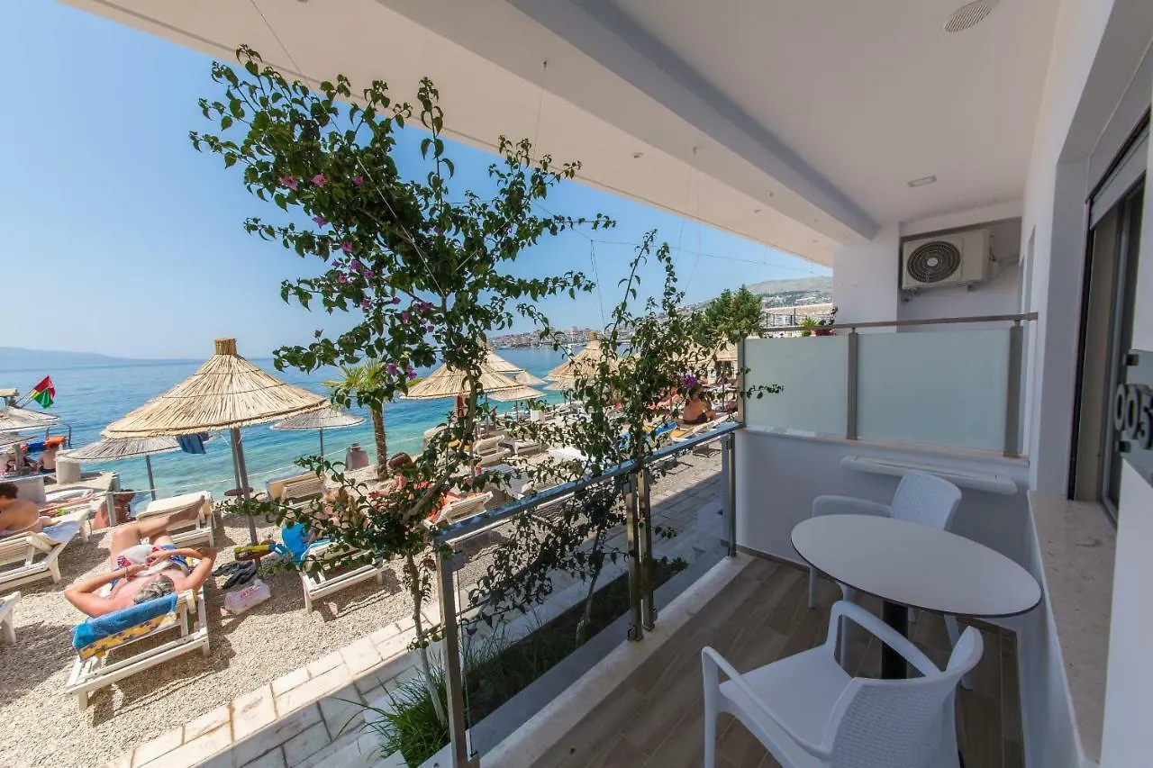 Hotel Jaroal Sarandë 4*,